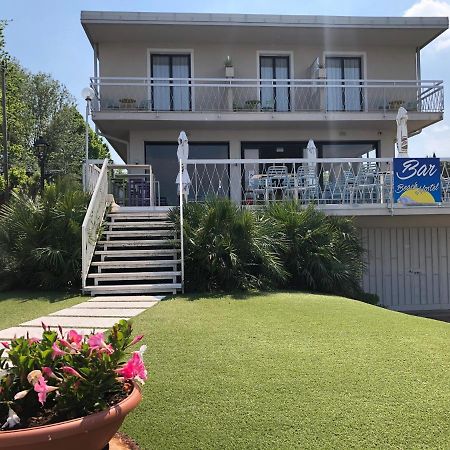 Lake Garda Beach Hostel Padenghe sul Garda Buitenkant foto
